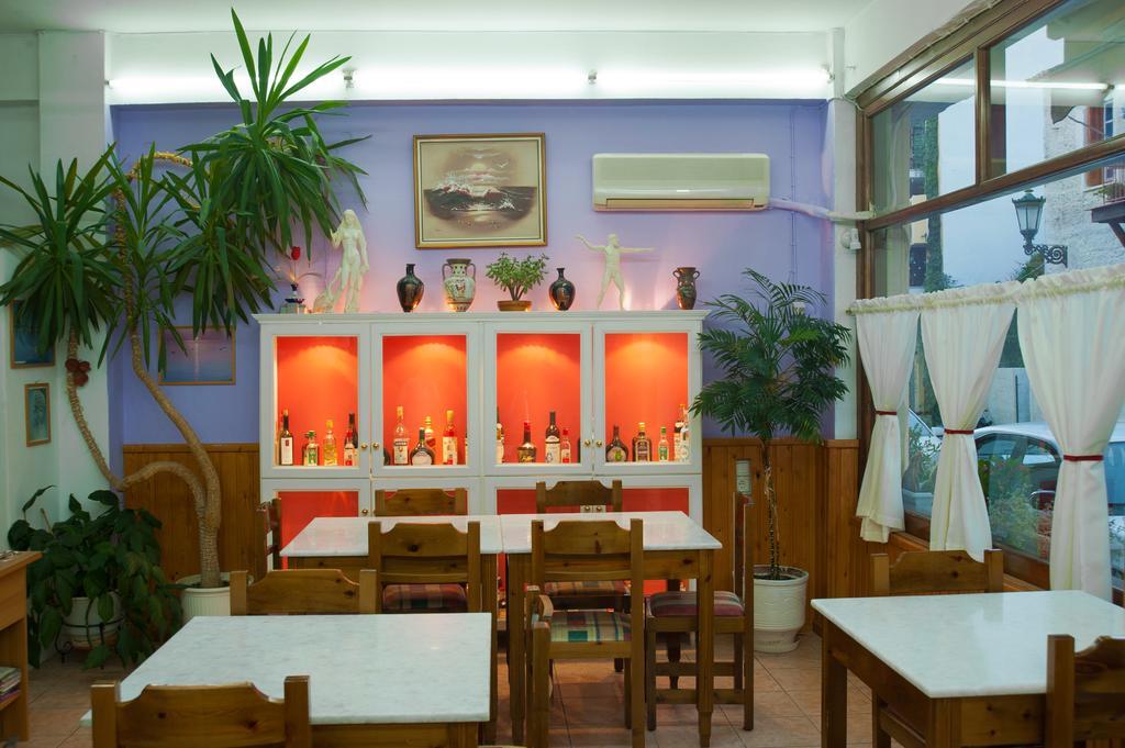 Hotel Athina Delphi Buitenkant foto