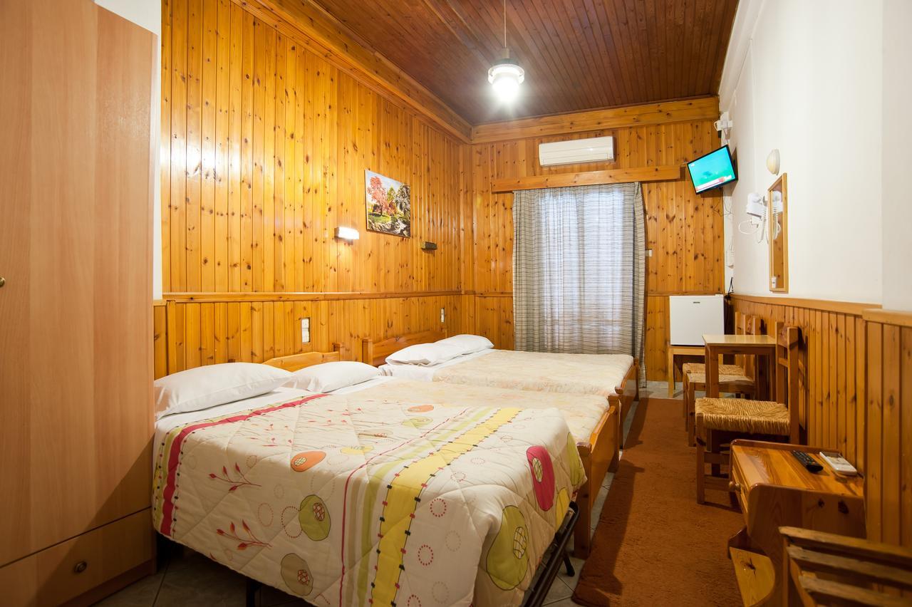 Hotel Athina Delphi Buitenkant foto