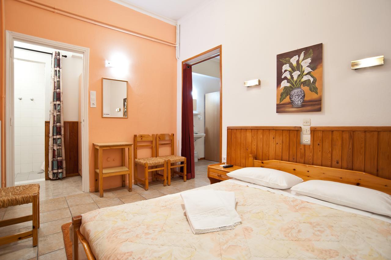 Hotel Athina Delphi Buitenkant foto