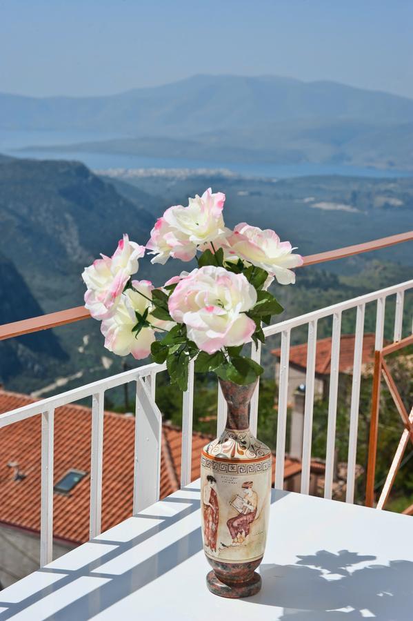 Hotel Athina Delphi Buitenkant foto