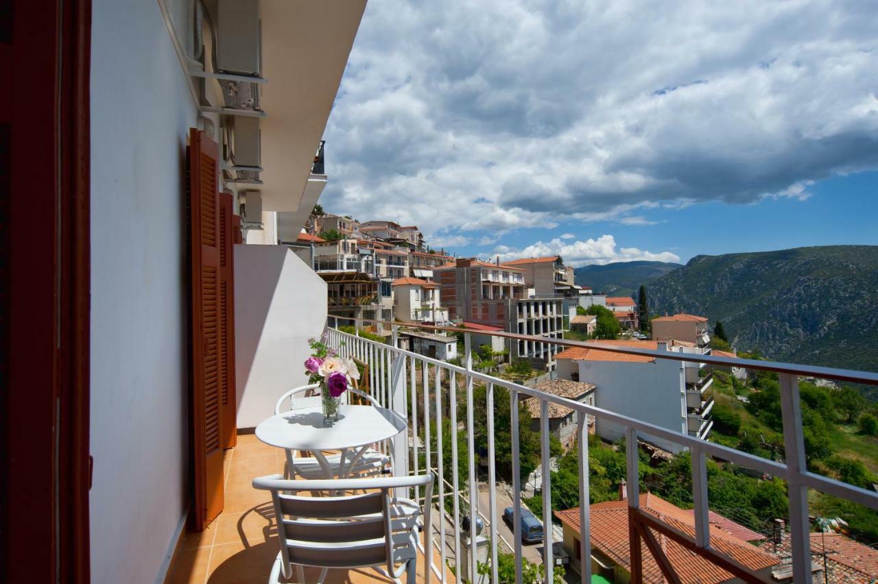 Hotel Athina Delphi Buitenkant foto