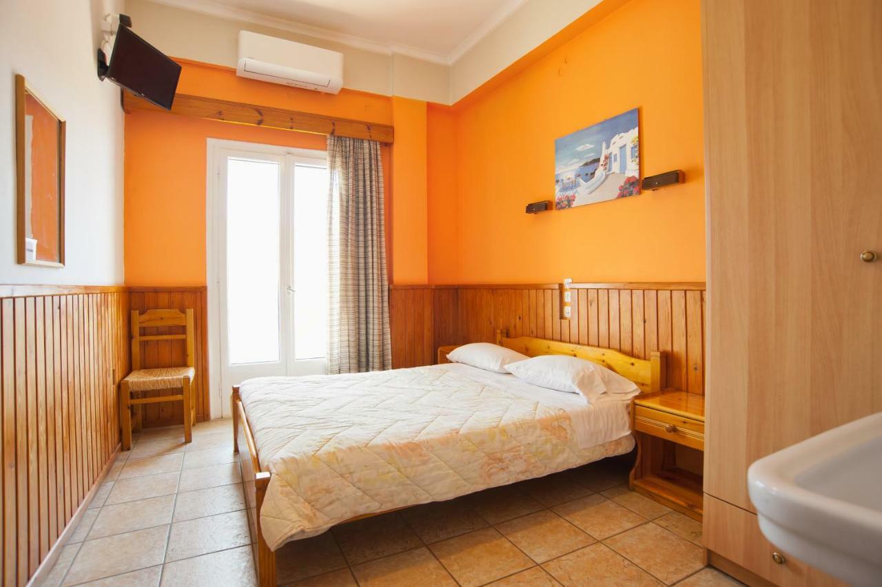 Hotel Athina Delphi Buitenkant foto